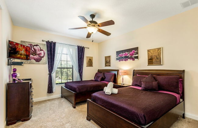 Stunning Large 7 bed Home With Private Pool, Spa, Balcony, Cinema Room, Fitness Suite and Able to see the Disney Fireworks - 467 - Foto 11