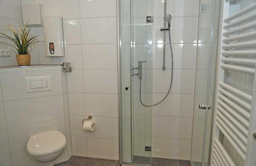 Ferienwohnung zur Hafenseite - 200 Meter zum Strand - Foto 10