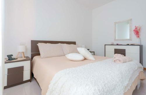 Casa Suite Himalaya Estate in Sardegna Vicino al Mare e Aeroporto Wi-Fi & Parcheggio - Foto 4