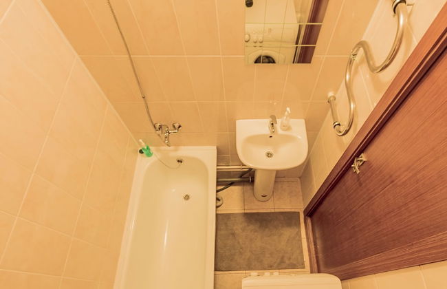 FlatHome24 on Kollontay 5 - Photo 40