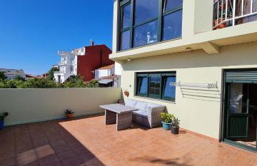 CASA CAXOTA: Planta baja con terraza y vistas al mar - Photo 17