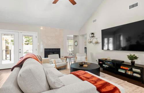 Poolside Paradise Game Room Fire Pit Hot Tub - Foto 11