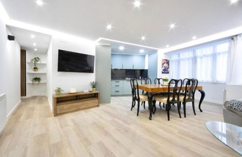 Train Station by Lugo Collection - Foto 19