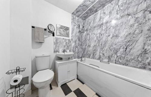 City centre flat near tower bridge - Foto 13