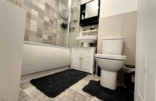 1 Cozy Double Room with Shared Space - Foto 9