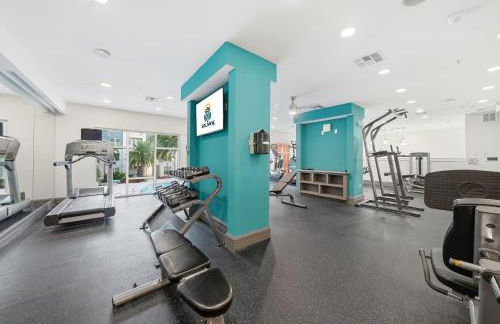 Stylish 2BR w Pool Pet-Friendly Unit #13 - Foto 40