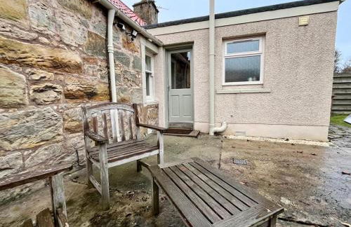 Beach Cottage in a Tranquil Location - Foto 19