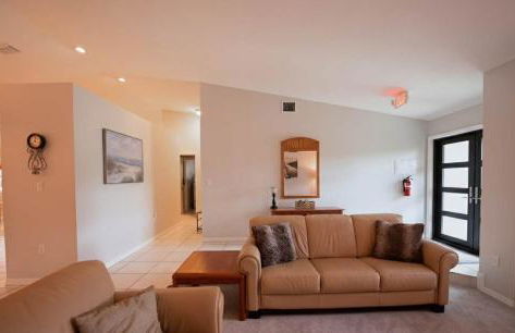 Poolside Miami Paradise with BBQ & Outdoor Lounge - Foto 24