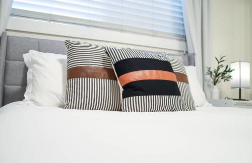 Game Night Downtown - BSU - Slots - Over 100 Games - Foto 38