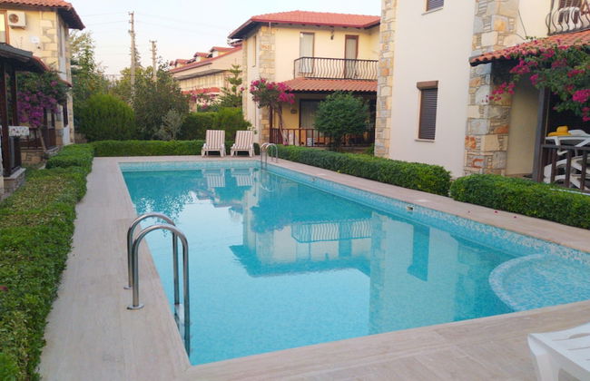 Olivia Houses 2 Worth to Look At - Photo 21