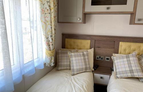 Puddleducks, Dog Friendly Hot Tub Lodge - Foto 9