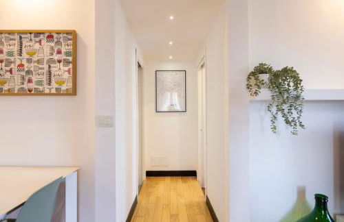 15th-Century Apt, City-MXP Train - Foto 31