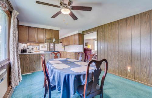 12 Mi to Castle Rock Lake Serene New Lisbon Home! - Foto 6