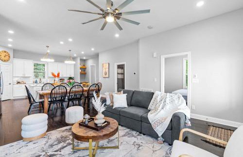 Modern new built in prime Raleigh location - Foto 4