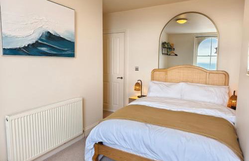 Ocean Whisper - 2 Bedroom Sea Front Apartment - Foto 23