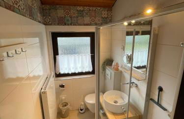 H5 Haus Schwalbennest Kaminofen WLAN - Foto 23