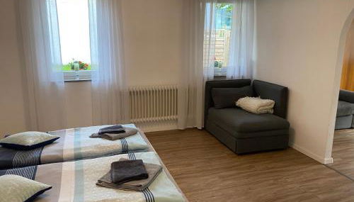 Im Vogelhaus - Foto 4