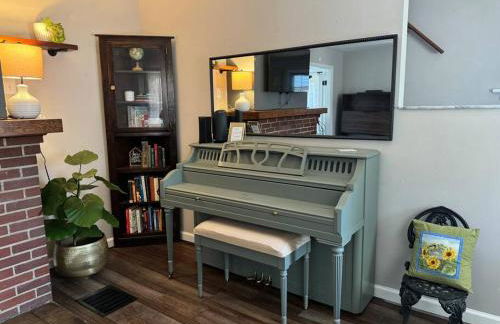 Spacious Relaxing Baltimore Home with Hot Tub - Foto 8