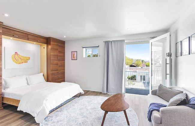 Modern Designer Studio with Pool - Foto 4