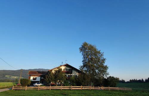 Schneiderhof Ferienwohnung mit Alpenblick - Foto 9