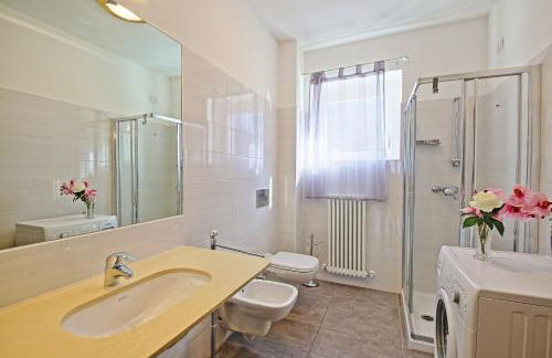 Legnoncino Holiday Home- Lake Como - Photo 32