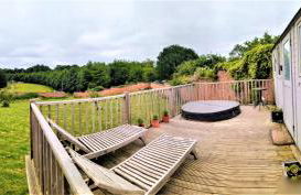 Shepherd's Hut at Cefn Tilla Court - Foto 9