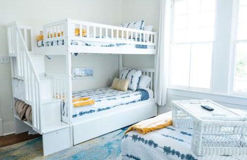 White Magnolia - Bakery Treats, Walk to Beach, Strand, Cruise, Pleasure Pier - Foto 30