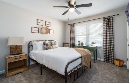 Decked Out Spacious 3BR Near Pine Mountain Trail W - Foto 21