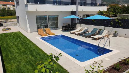 NEW VILLA DAVID, WI-FI, IPTV, 5 bedrooms, 4 bathrooms - Photo 4