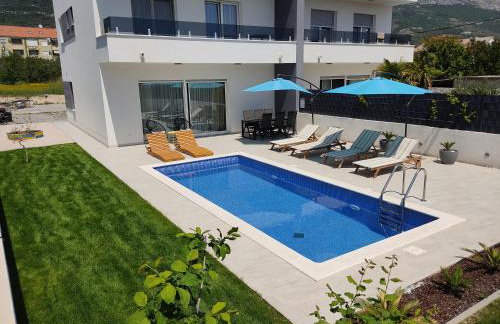 NEW VILLA DAVID, WI-FI, IPTV, 5 bedrooms, 4 bathrooms - Photo 4