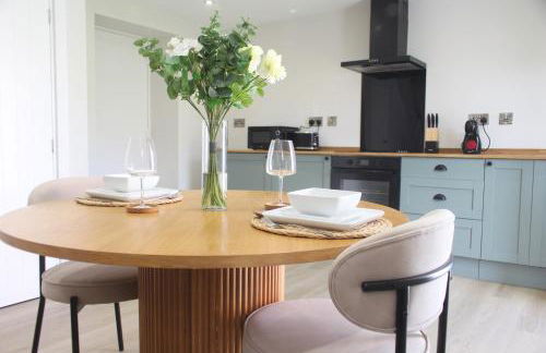 Robin Cottage Luxury Barn with Wood-Fired Hot Tub - Foto 17