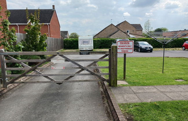 Cosy 1-bed Apartment in Swindon, Private Parking - Foto 23