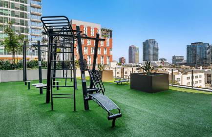 Entire Floor 2BDR w Luxury Amenities Balcony SkyLux Penthouse by AvantStay - Foto 39