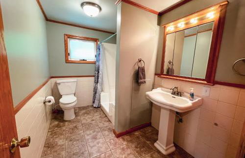 3 Bedroom home outside of Berlin, Patio with Hot Tub! - Foto 7