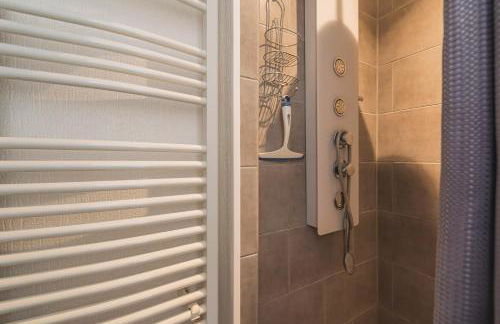 FLORA,centre Reims,parking privé - Foto 11