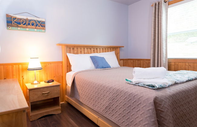 Middle Brook Cottages & Chalets - Photo 2