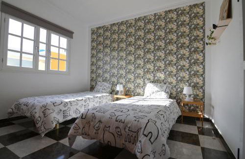 Aloha***Burrero cerca del Aeropuerto - Foto 12