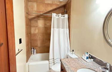 Studio- Steps from Stanford & Close to Everything! - Foto 10