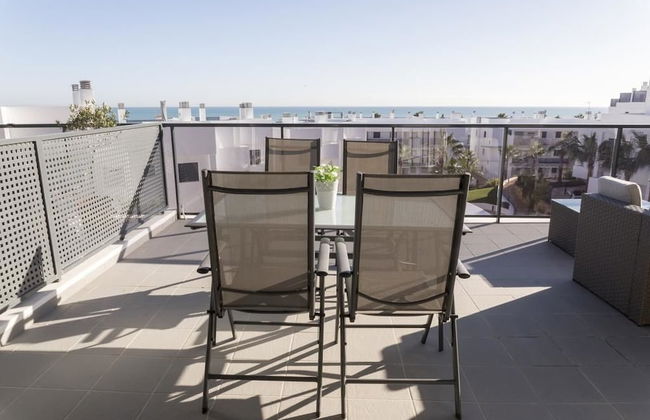 Ocean View Apartment - Near Arenales Beach - Foto 8