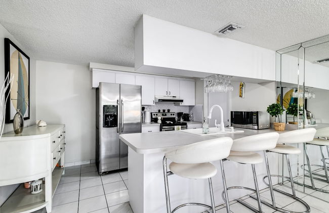 2 Bed2 Bath House with Backyard Jacuzzi - Foto 10