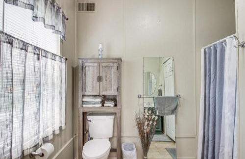 Quiet Lakefront Grand Rapids Cabin on 5 Acres - Foto 18