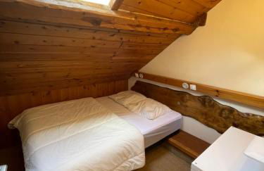 Le CHAL HEUREUX bel appartement dans vieille ferme de montagne rénovée - Foto 18