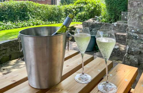 Abbey Cottage - Photo 9