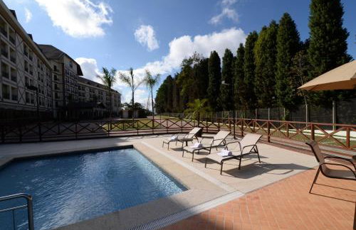 Apart Vista Azul - Conforto com a vista para a mata de pinheiros - Foto 48