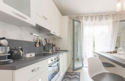 GuestHost - La Vela Apartment with Terrace! - Foto 1