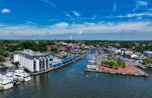 Oasis by the Bay - Waterfront Heated Pool Hot Tub - Foto 48