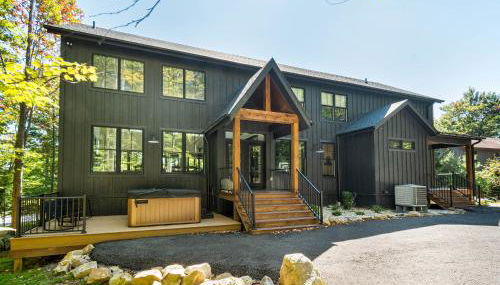 No Black Tie Affair - Photo 3