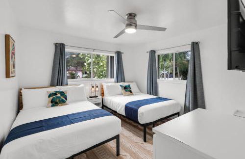 Stunning 4BR Oasis with Pool, 14 minutes to the Ocean - Foto 32