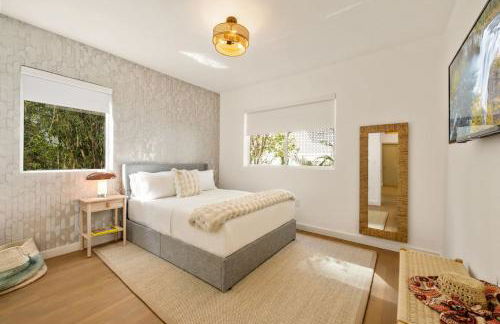 Lux Designer Apt 2BR and 2BA in the Heart of MIA Beach - Foto 11