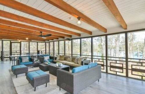 NEW! Lakefront|Lux|Games|HotTub|Dock|Friends+Fam! - Foto 16